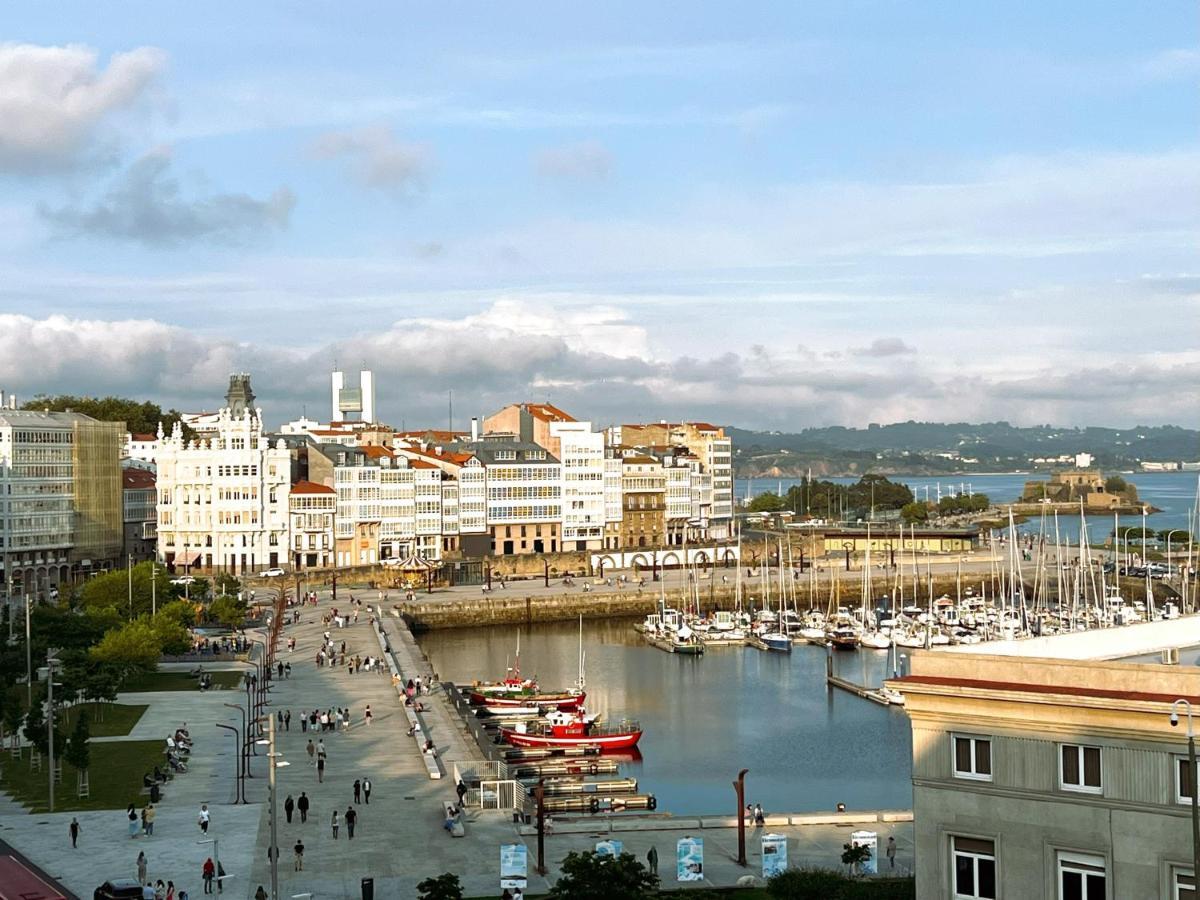 Atico Con Dos Terrazas E Increibles Vistas En Pleno Centro De A Coruña Exterior foto